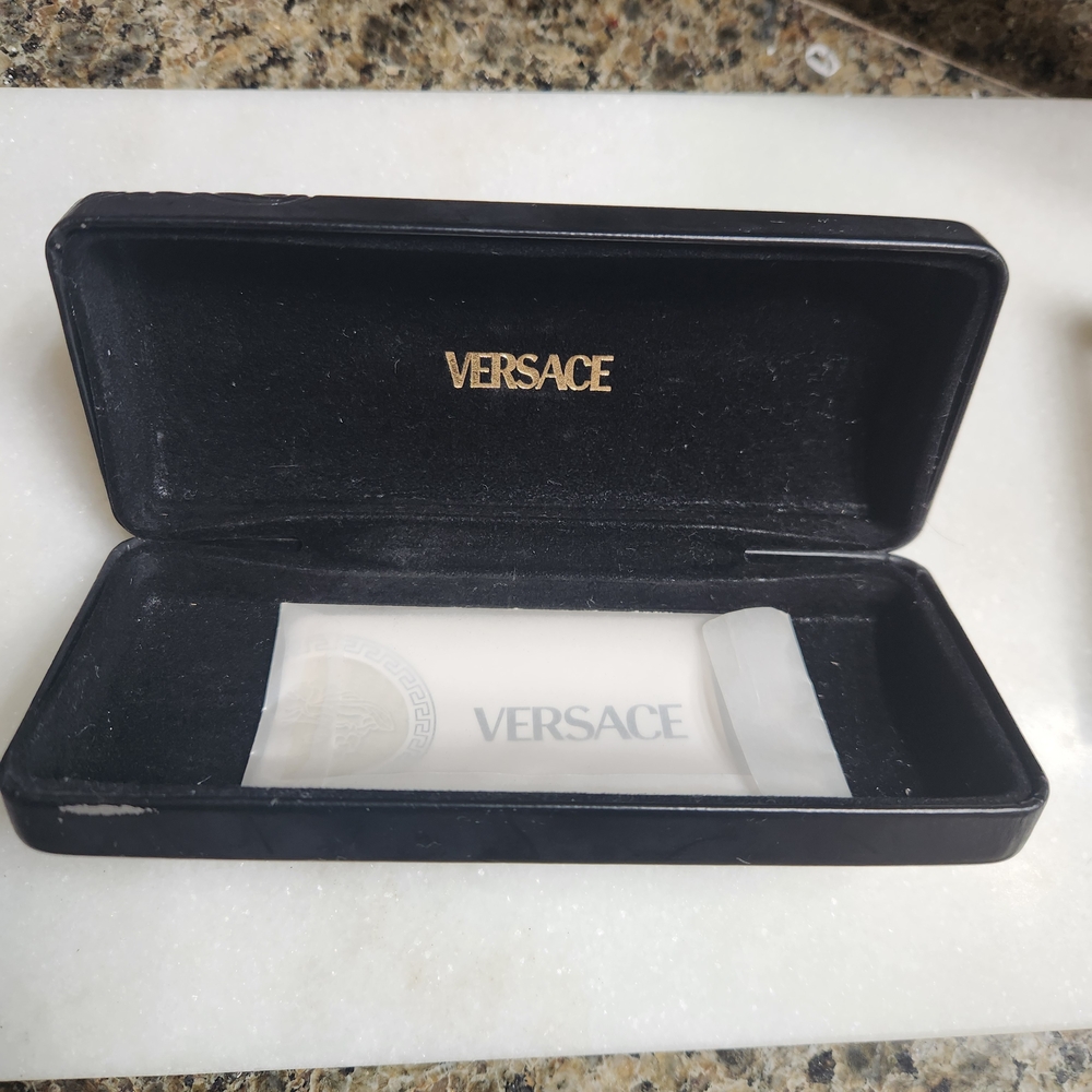 Versace Glossy Black Eyewear - Picture 2 of 16